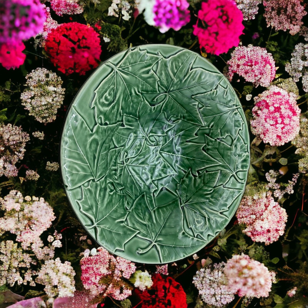 BORDALLO PINHEIRO 12" Leaf Lattice Green Large Serving Bowl Summer Salads! NEW